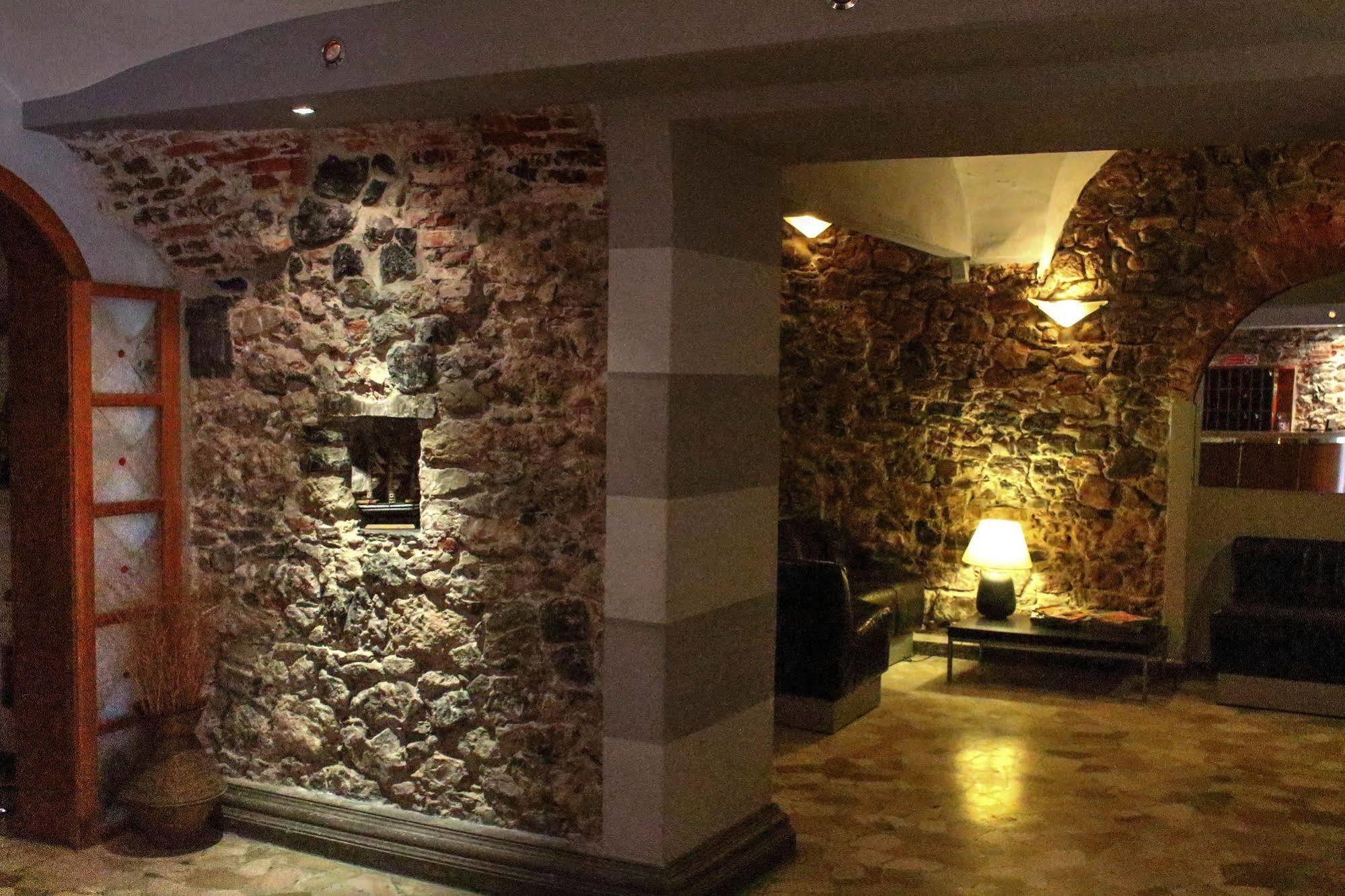 Hotel Pino Lerici Exterior photo