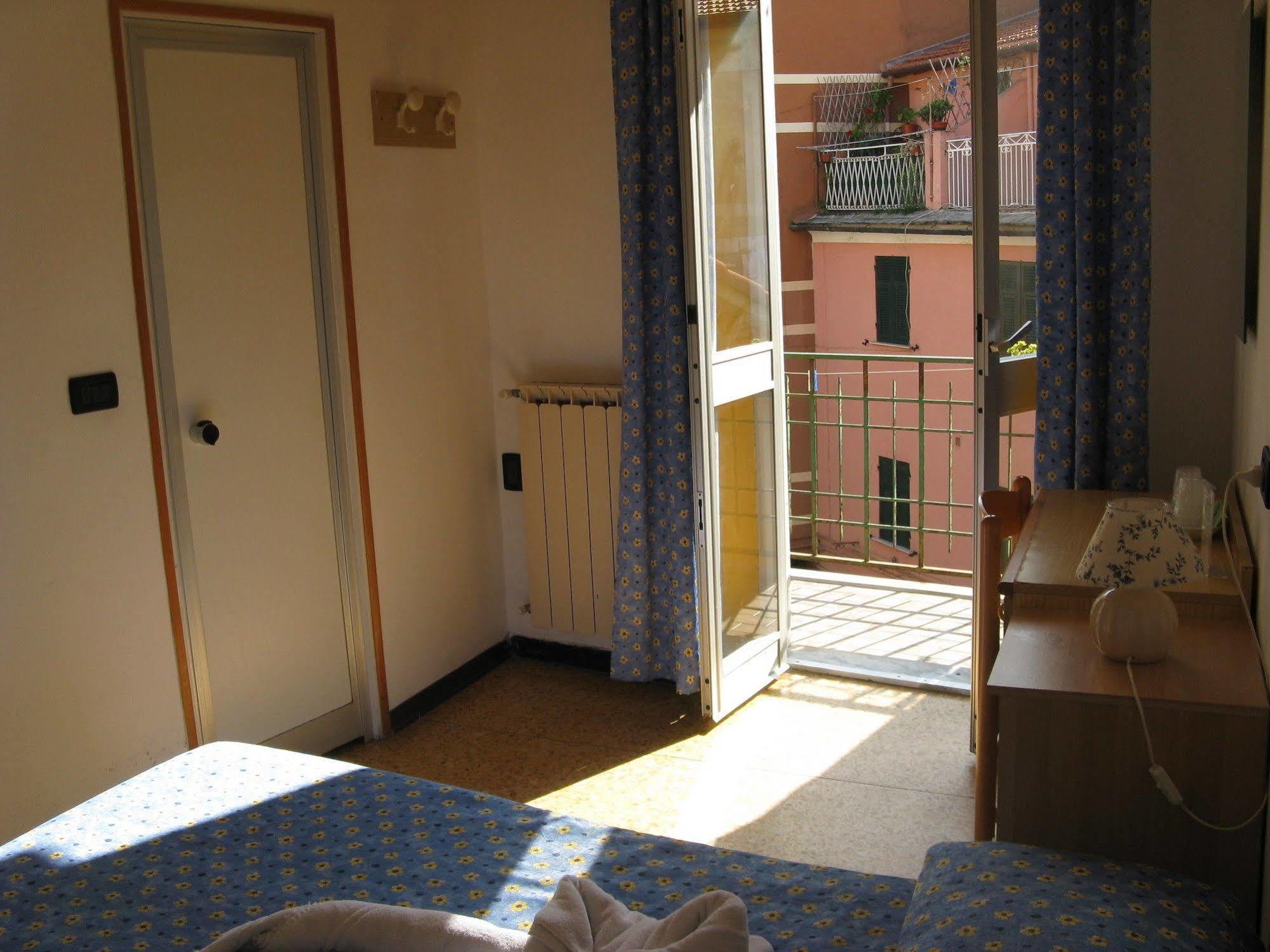 Hotel Pino Lerici Exterior photo