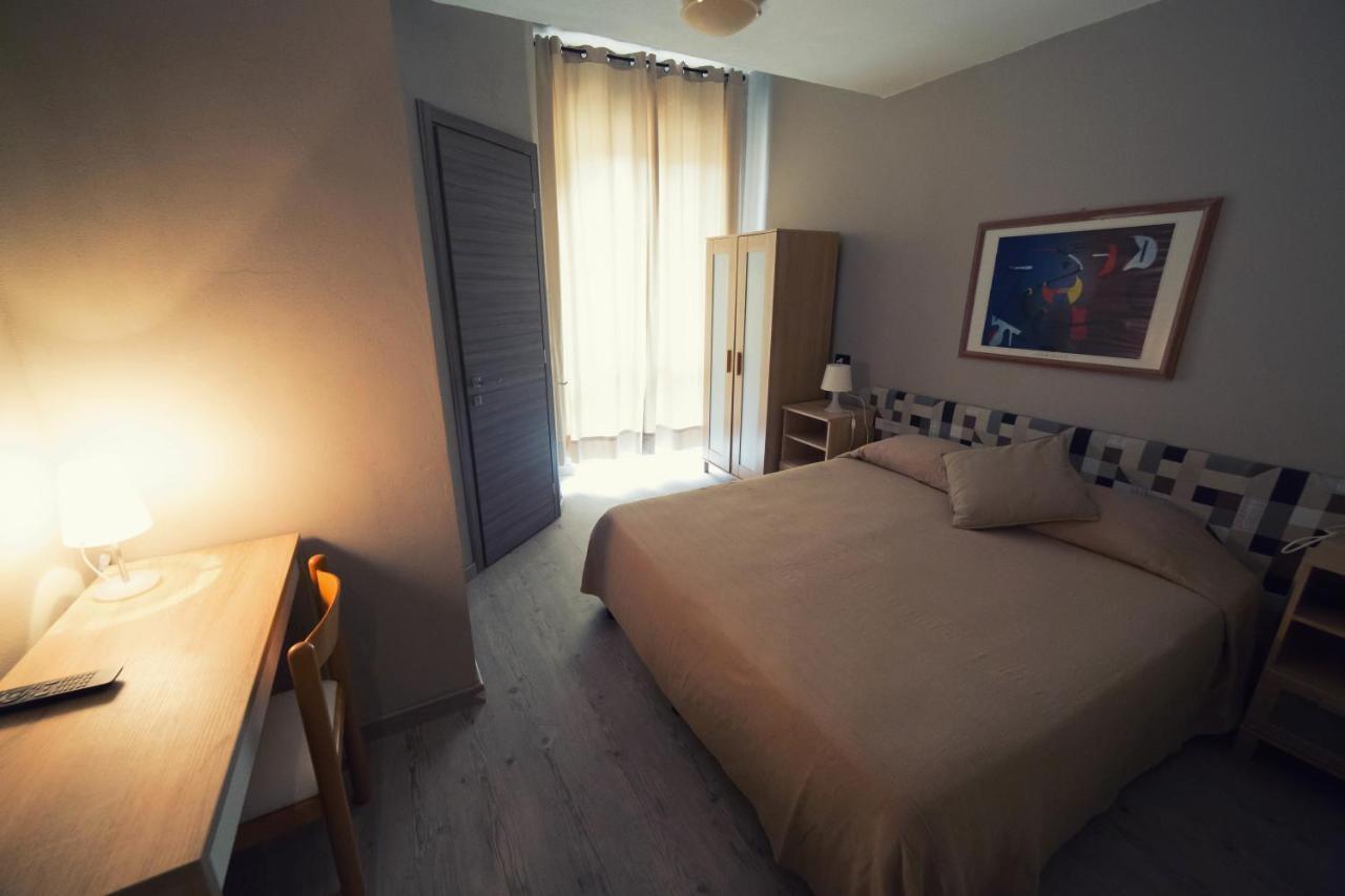 Hotel Pino Lerici Exterior photo